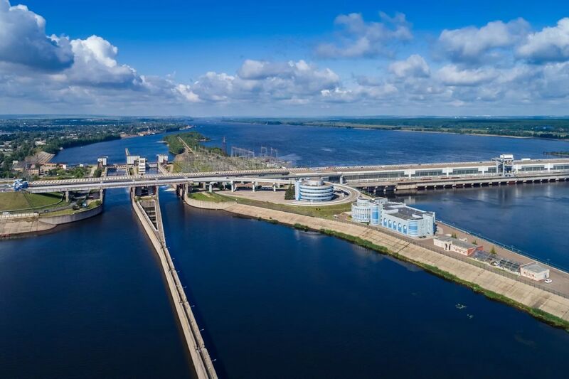 Файл:Нижнекамская ГЭС.jpg