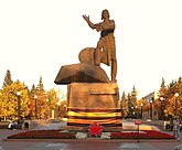 Памятник танкистам-добровольцам в Челябинске