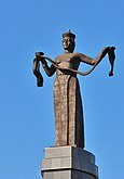 «Гостеприимная Бурятия» — скульптура в Улан-Удэ