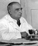 Митрофан Лагидзе — изобрёл тархун и ряд других лимонадов Лагидзе, основоположник массового советского производства безалкогольных прохладительных напитков