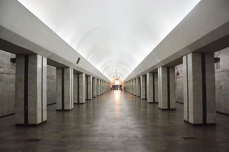 Файл:Станция метро «Сараджишвили» (Тбилиси).jpg