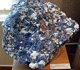 Калийная соль (сильвинит) – крупнейшее в России Верхнекамское месторождение калийно-магниевых солей