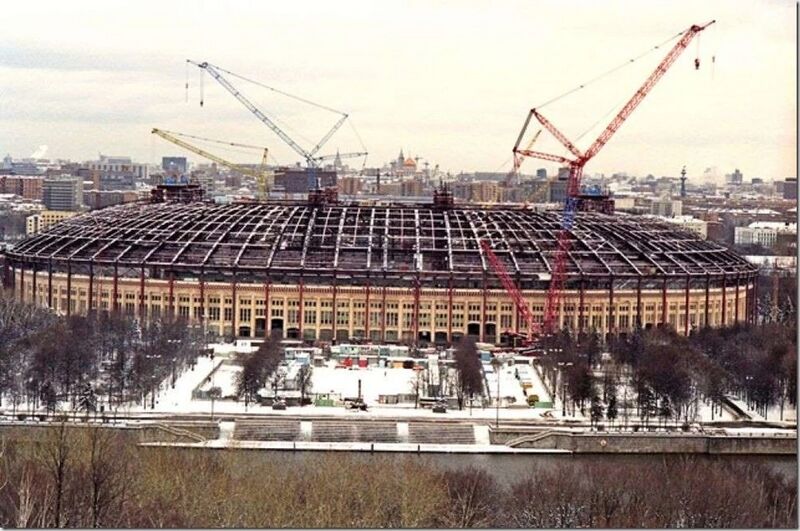 Файл:Стадион «Лужники» (1996–1997, фото).jpg