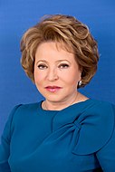 Валентина Матвиенко — первая женщина-губернатор в истории России (глава Санкт-Петербурга в 2003—2011 годах), глава Совета Федерации с 2011 года