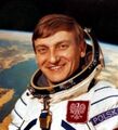 Мирослав Гермашевский - первый (и пока что единственный) польский космонавт, совершивший полёт на космическом корабле «Союз-30» и орбитальной станции «Салют-6». Его запуску во многом поспособствовал СССР