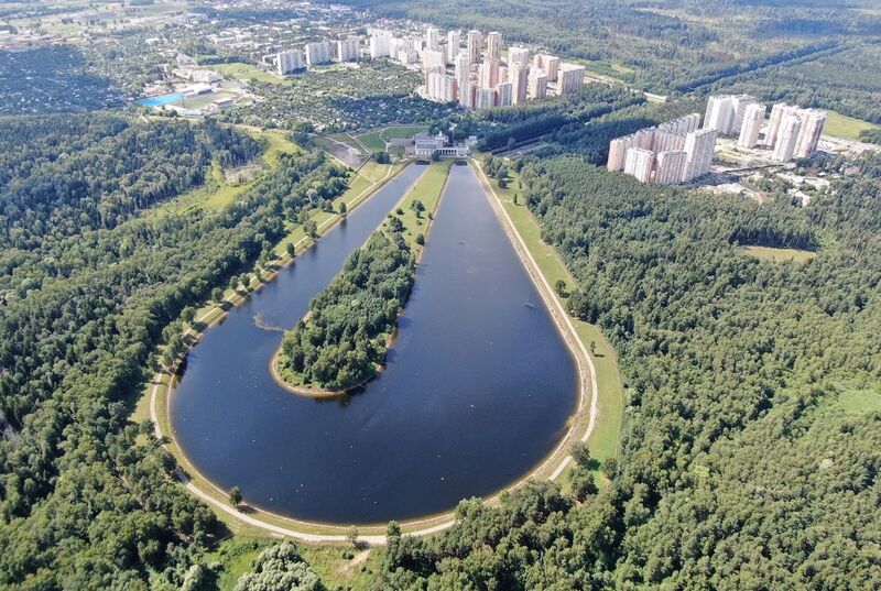 Файл:Национальный парк «Лосиный остров» в Москве.jpg
