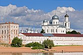 Свято-Юрьев монастырь (Новгород) – древнейший монастырь в России (1030)