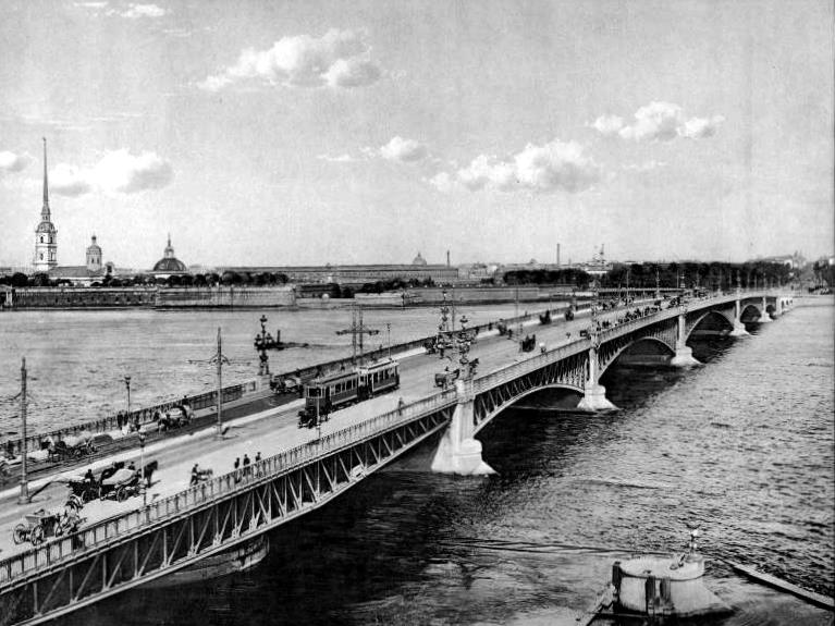 Файл:Троицкий мост через Неву (начало XX века).jpg