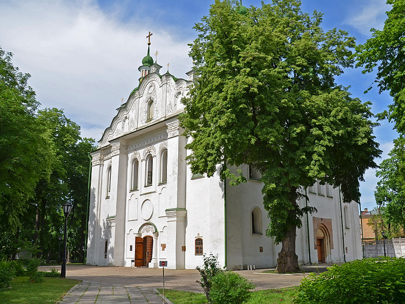 Файл:Кирилловская церковь в Киеве.jpg