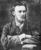 Павел Яблочков - изобретатель первой в мире коммерчески успешной лампочки («свеча Яблочкова»), изобрёл трансформатор переменного тока и электрическую фару