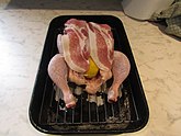 Свинина и курятина – Белгородская область является крупнейшим производителем мяса в России (агрохолдинги Мираторг и Черкизово) **