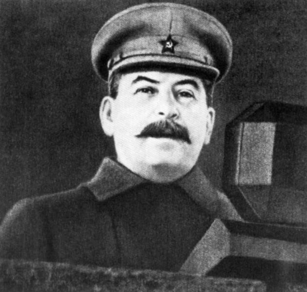 Файл:Stalin parade.jpg