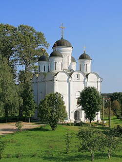 Собор Архангела Михаила в Микулине (построен в 1550-е гг.)