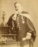 Фёдор Ма́ртенс — дипломат, основоположник современного международного права, один из организаторов Гаагских мирных конференций (1899 и 1907), автор концепций примата гуманизма на войне и мирного разрешения международных споров, арбитр в ряде первых случаев международного арбитража