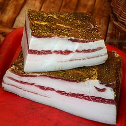 Сало и прочие блюда из свинины – Белгородская область является крупнейшим производителем мяса в РФ *