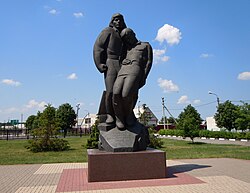 Памятник Танкисту и Пехотинцу («Павшим на Прохоровском поле») в Прохоровке