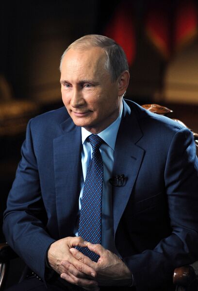 Файл:Владимир Путин во время интервью (третий президентский срок).jpg