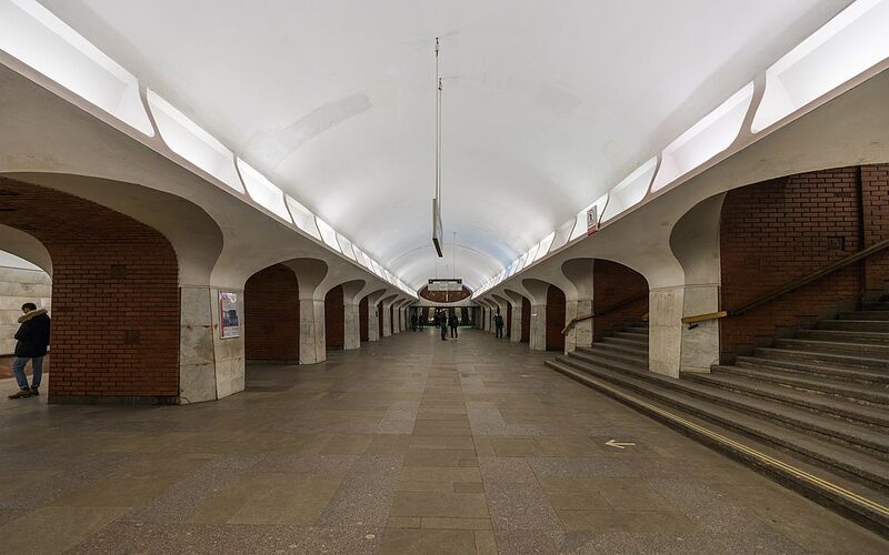 Файл:Станция метро «Боровицкая» (Москва).jpg