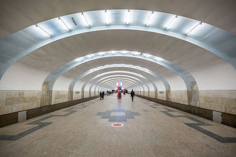 Файл:Станция метро «Южная» (Москва).jpg