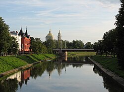 Река Орлик (ранее река Орёл — именно по этой реке названы город и область)