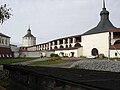 Новые стены и башни Кирилло-Белозерского монастыря