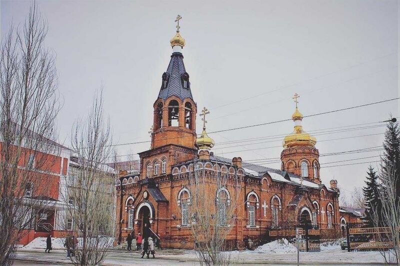 Файл:Свято-Никольская церковь (Барнаул).jpg