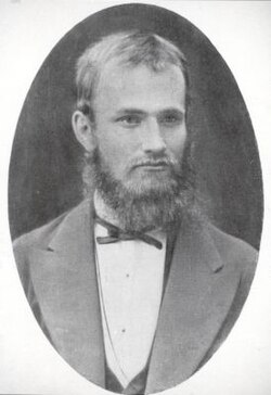 Иван Бодуэн де Куртенэ — основоположник фонологии и экспериментальной фонетики, математической лингвистики и структурализма; пионер изучения синхронии и живой речи, развил идею фонемы и теорию чередований, основал Казанскую лингвистическую школу