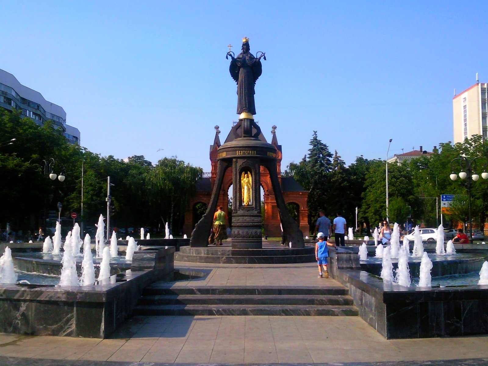 Памятник Святой Екатерине в Краснодаре