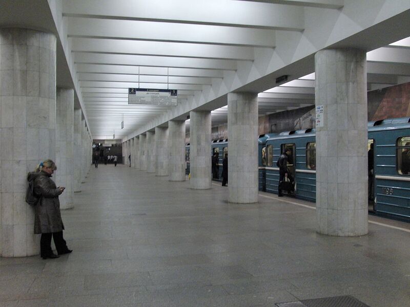 Файл:Станция метро «Нагатинская» (Москва).jpg