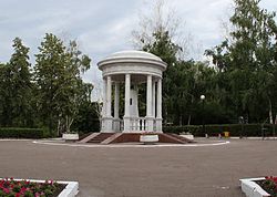 Гончаровская беседка и Винновская роща