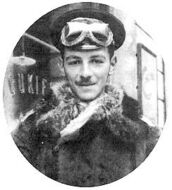 Константин Арцеулов — герой Первой мировой войны; первым преднамеренно ввёл самолёт в штопор и успешно вышел из него