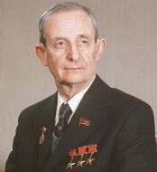 Юлий Харитон — главный конструктор первой советской ядерной бомбы, один из разработчиков Царь-Бомбы