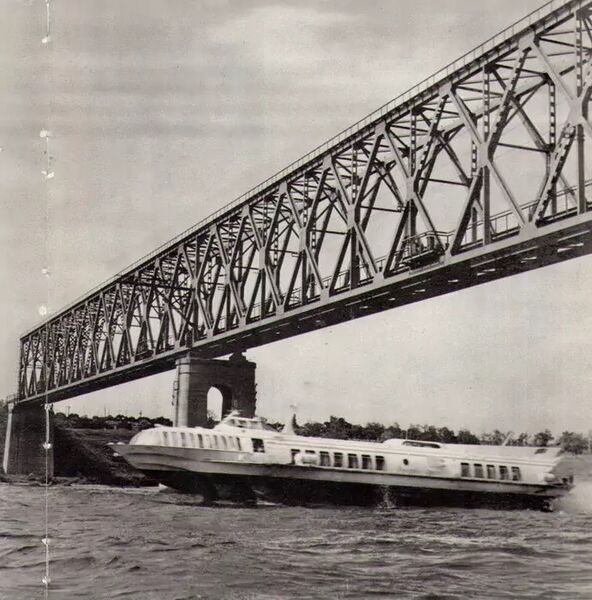 Файл:Антоновский мост (железнодорожный) через Днепр (фото, 1977).jpg
