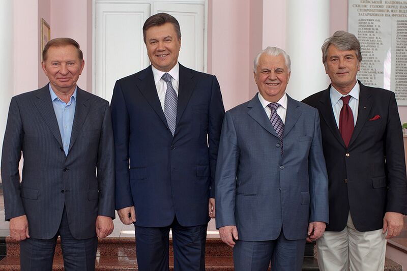 Файл:Встреча президентов Украины (2013).jpg