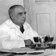 Митрофан Лагидзе — изобрёл тархун и ряд других лимонадов Лагидзе, основоположник массового советского производства безалкогольных прохладительных напитков *