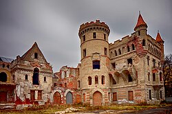 Готический замок Храповицкого в усадьбе Муромцево под Судогдой