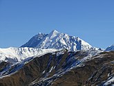 Ту́лой-лам — высочайшая вершина Восточного Кавказа (4493 м)