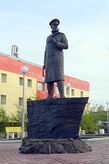Леонид Гриневецкий — выдающийся этнограф, исследователь чукчей, первым пересёк по суше Новую Землю, основал город Ново-Мариинск (ныне Анадырь, столица Чукотки)
