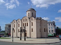 В Киеве построена каменная Церковь Успения Богородицы Пирогощи