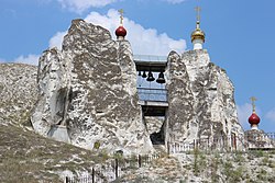 Спасский пещерный храм в Костомаровском Спасском монастыре