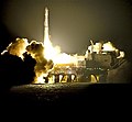 Запуск ракеты-носителя «Зенит-3SL» с платформы «Odyssey», изначально построенной в Японии как нефтяная платформа и затем модифицированной Норвегией и Россией для космических запусков.