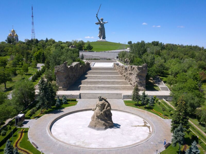 Файл:Мамаев курган.jpg