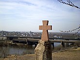 Памятный крест на месте основания Удинского острога