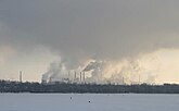 Сталь (Новолипецкий металлургический комбинат — крупнейший в России)