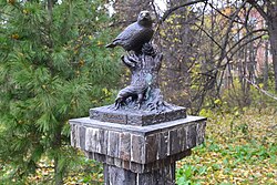 Памятник кедровке в Томске]