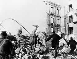 Бои на улицах Киева (1943).jpg