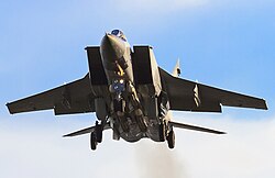 Истребители МиГ