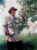Иван Мичурин - выдающийся селекционер, вывел более 300 сортов плодово-ягодных культур, распространил практику скрещивания географически отдаленных растений