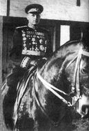 Константин Рокоссовский — герой и один из величайших полководцев ВОВ; руководил крупнейшими операциями, командовал Парадом Победы 1945 года