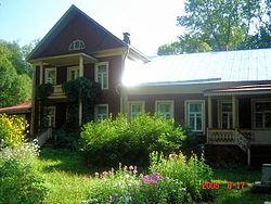 Усадьба Жуковских в Орехово (дом-музей механика Николая Жуковского, основоположника гидро- и аэродинамики)